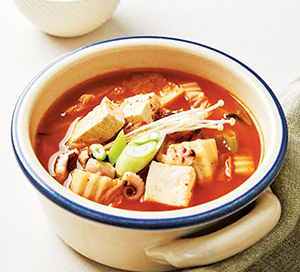 [백세시대 건강요리] 몸이 원하는 삼삼한 밥상 (144) 해물 김치찌개